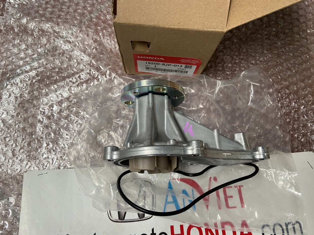 Bơm nước xe Honda CRV 2.0